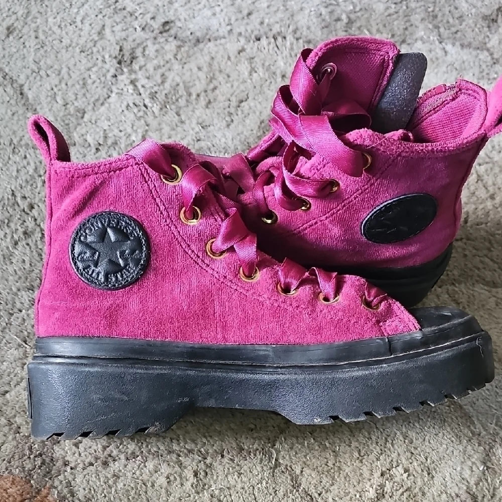 Chuck Taylor All Star Lugged Lift Platform Velvet